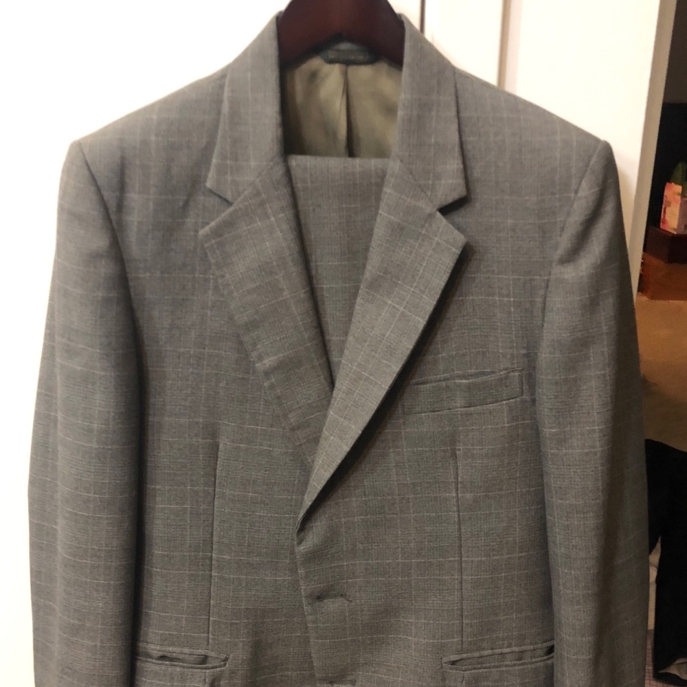 Men’s suit